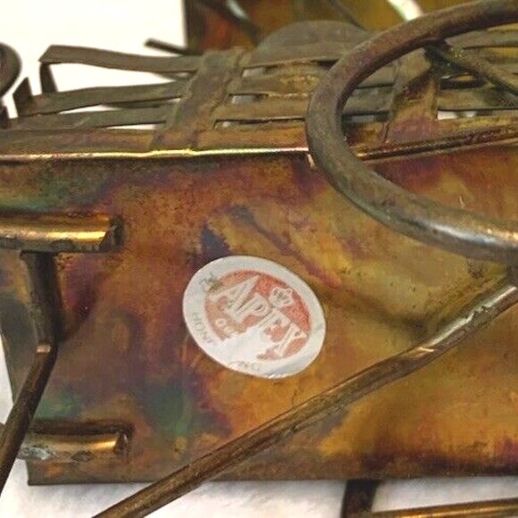 VINTAGE TIN METAL FLOWER CART TABLE DECOR BY APEX (6"X 6") - Picture 6 of 6